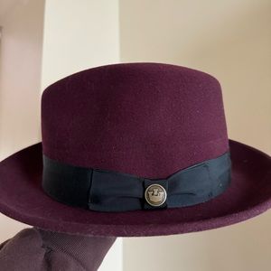 Goorin Bros Dean The Butcher in wine sz Medium